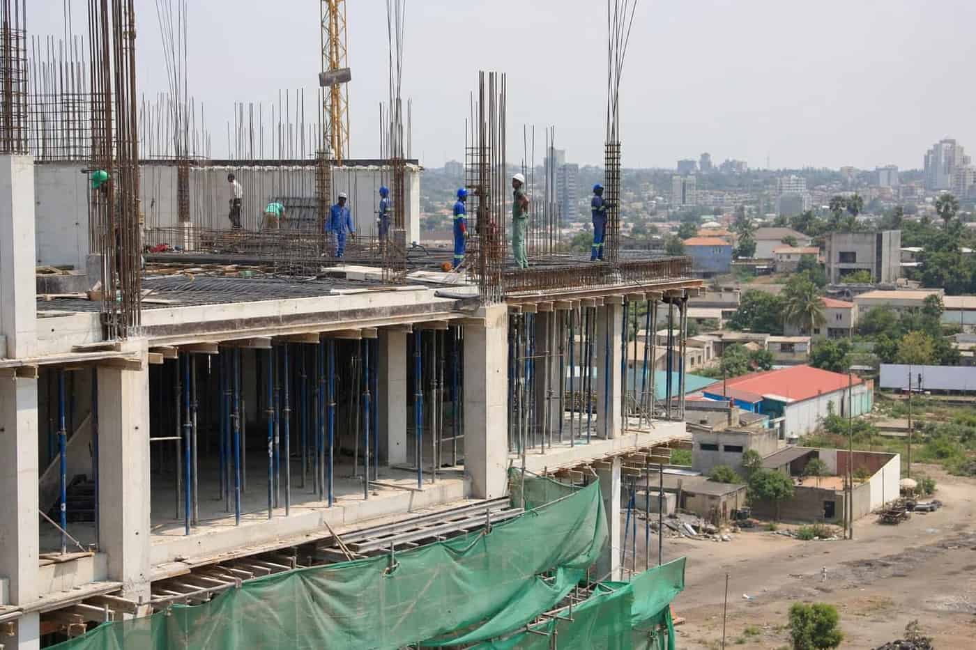 Building construction in Maputo